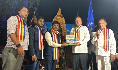 डॉ. बाबा साहब आंबेडकर जयन्ती पर दहिसर में पुष्प अर्पण और बुद्ध वन्दना का आयोजन