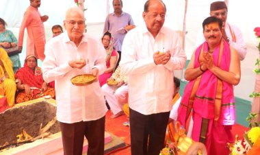 श्रीमद् भागवत कथा एवं शिवशक्ति गायत्री महायज्ञ के आयोजन में शामिल हुए पूर्व सांसद गोपाल शेट्टी