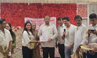 श्री सागर जैन मंडल द्वारा कांदिवली में लगाए गए रक्तदान शिविर में पहुंचे पूर्व सांसद गोपाल शेट्टी 