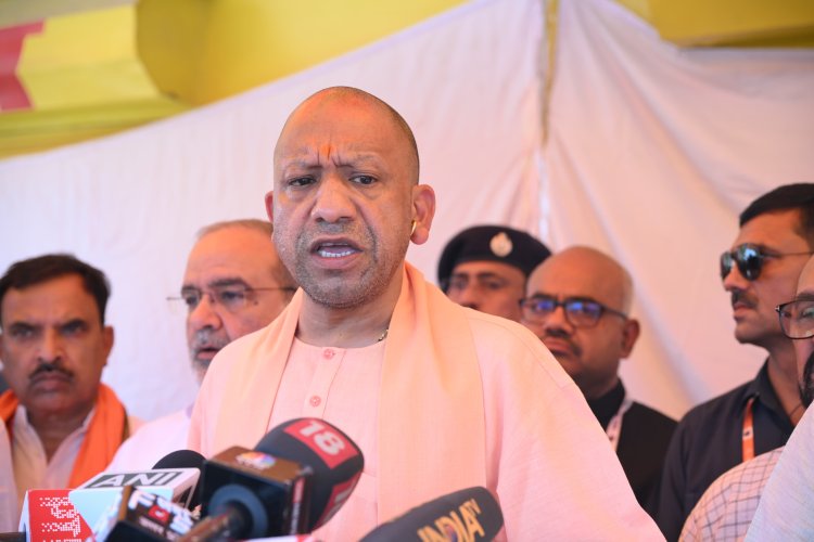 मुख्यमंत्री योगी आदित्यनाथ की ललकार "पूरी शक्ति से आतंक के विषैले फनों को कुचला जाएगा"