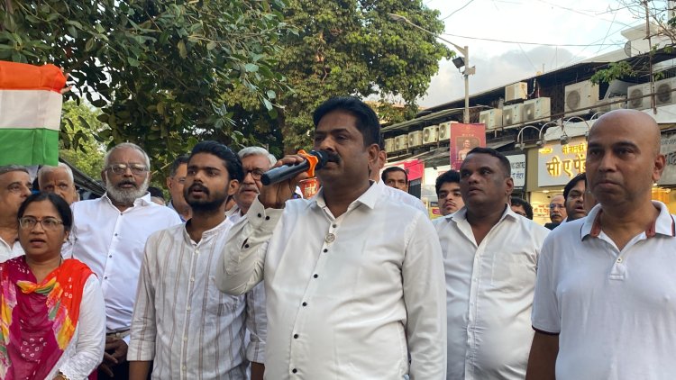 ऑपरेशन सिंदूर की सफलता का जश्न, विलेपार्ले में गूंजा "वंदे मातरम"