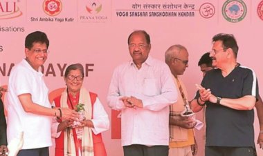 पोईसर जिमखाना में पूर्व सांसद गोपाल शेट्टी संग सैकड़ों नागरिकों ने किया योगाभ्यास