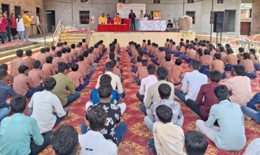 Jaunpur में संस्कृति, संस्कार और संगीत पर आधारित कार्यक्रम का सफल आयोजन