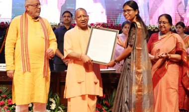 CM योगी ने कहा "पहले जहां योजनाएं नहीं पहुंच पाती थीं, आज वहां तक नौकरी पहुंच रही है"