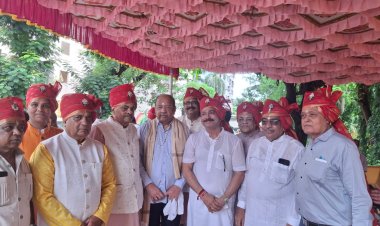 बोरीवली में रथ यात्रा के आयोजन में शामिल हुए पूर्व सांसद गोपाल शेट्टी