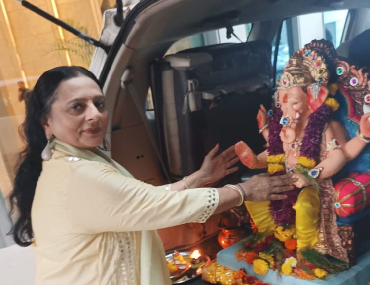 Anant Chaturdashi : श्रद्धा और भक्ति में डूबी डॉ. मंजू लोढ़ा ने भावुक मन से की बप्पा की विदाई