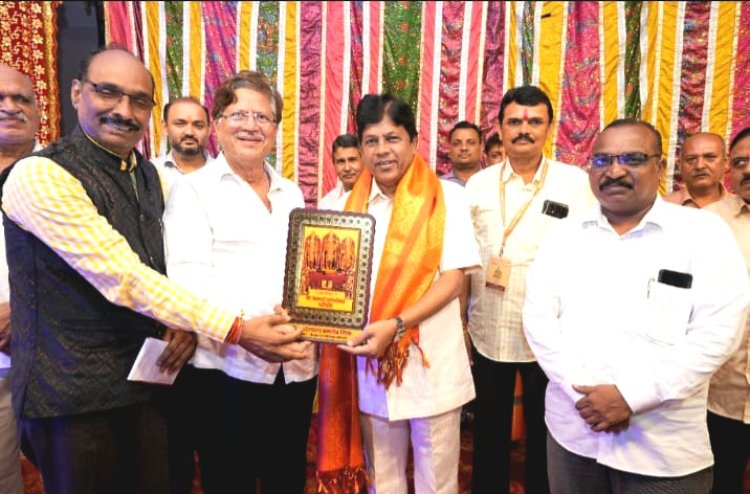 आदर्श रामलीला समिति, काटन ग्रीन द्वारा राम मंदिर प्रांगण में सात दिवसीय रामलीला का भव्य आयोजन