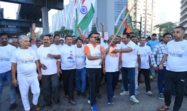 कांदिवली में पूर्व नगरसेवक कमलेश यादव द्वारा आयोजित "वाकाथॉन" में उमड़ा भारी जन सैलाब !