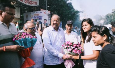 पोईसर जिमखाना में महिला क्रिकेट विश्व कप विजेता टीम की खिलाड़ी राधा यादव को पूर्व सांसद गोपाल शेट्टी ने किया सम्मानित