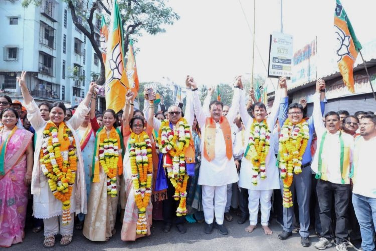 वार्ड-31 की भाजपा उम्मीदवार मनीषा कमलेश यादव ने भरा पर्चा, उतरीं चुनावी रण-संग्राम में 