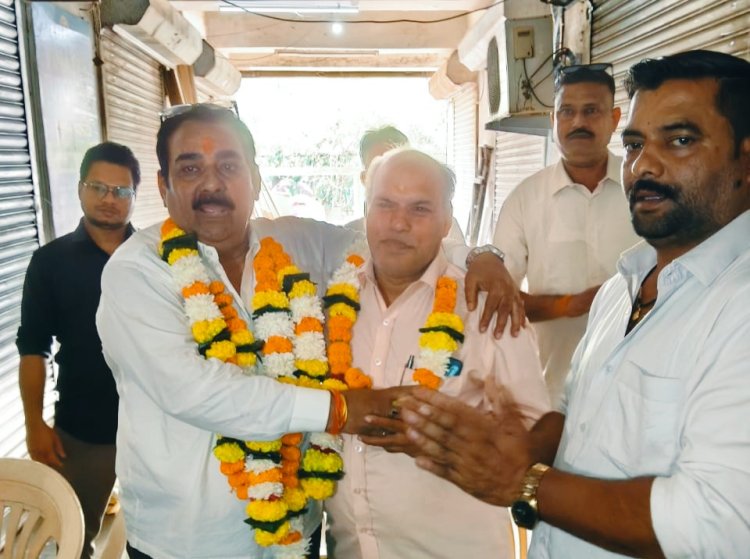  वार्ड- 23 के निर्दलीय उम्मीदवार शिवसहाय सिंह 'राणा' की दमदार प्रचार यात्रा और जनसंवाद को नागरिकों का मिल रहा है उत्तम प्रतिसाद !